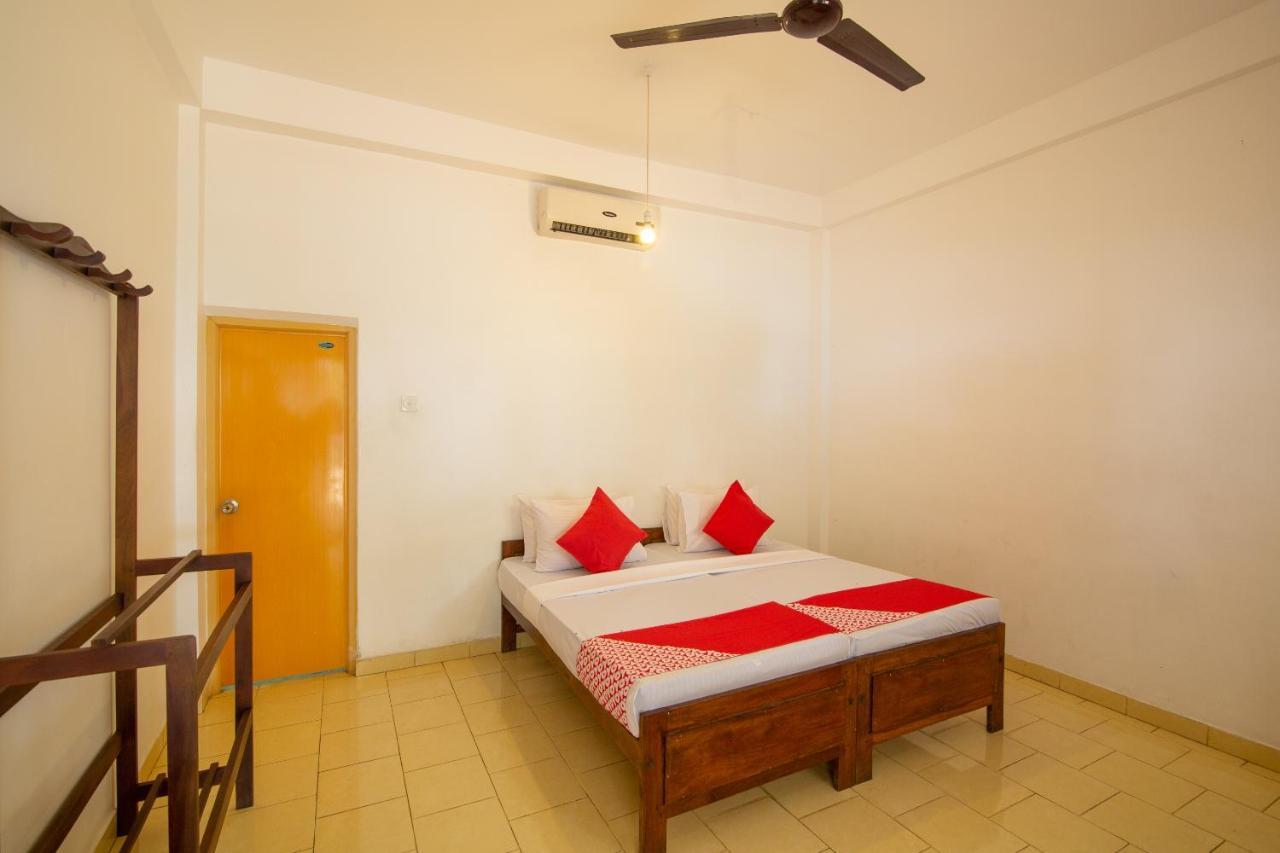 Oyo 553 Polhena Bay Resort Matara Buitenkant foto